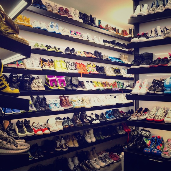 Meet your Posher, Jordon - Picture 1 of 3